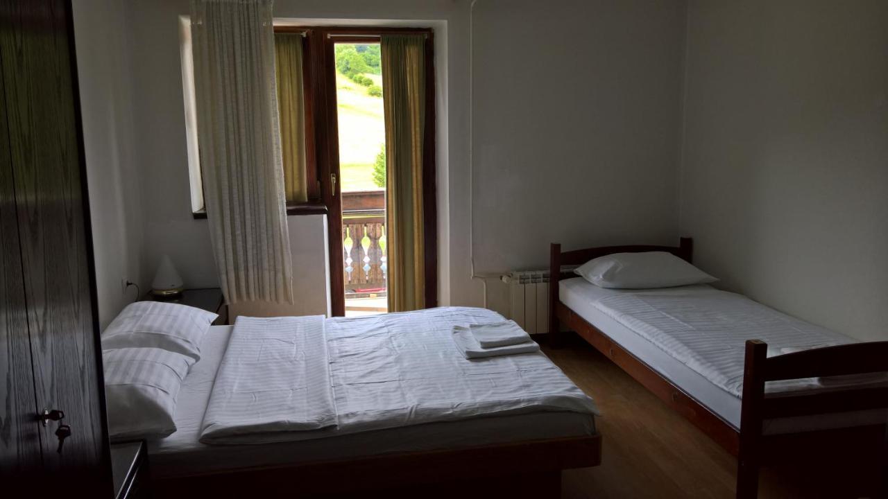 Gostilna Lokve住宿加早餐旅馆 外观 照片